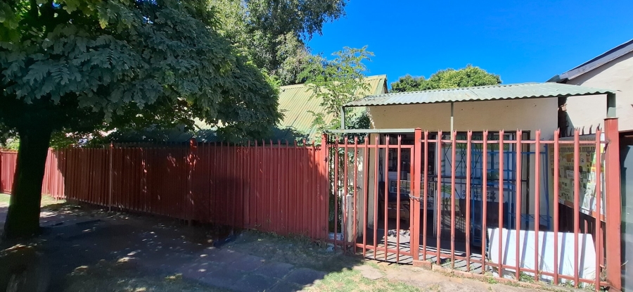 5 Bedroom Property for Sale in Ficksburg Free State